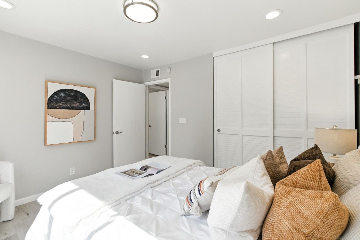 Detail Gallery Image 23 of 32 For 255 S Rengstorff Ave #43,  Mountain View,  CA 94040 - 2 Beds | 1 Baths
