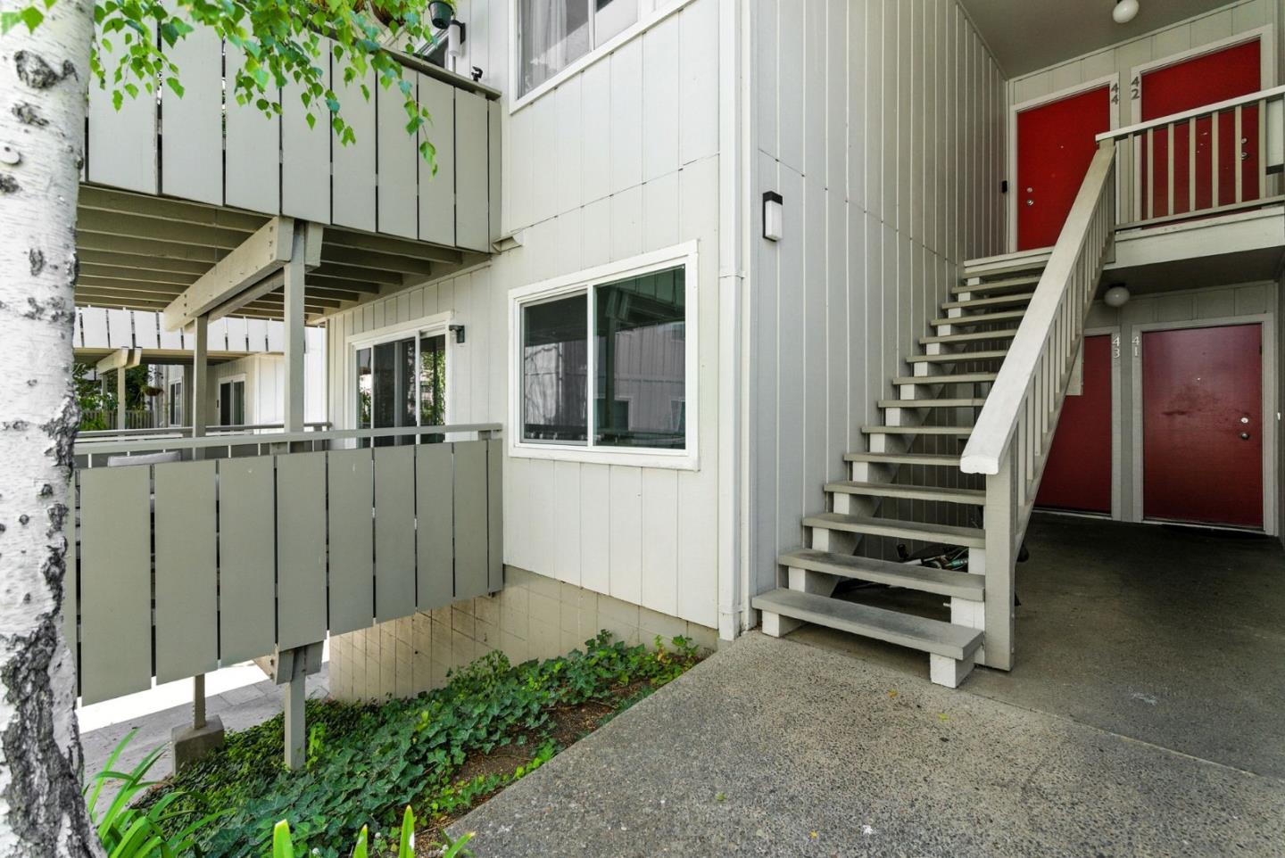 Detail Gallery Image 27 of 32 For 255 S Rengstorff Ave #43,  Mountain View,  CA 94040 - 2 Beds | 1 Baths