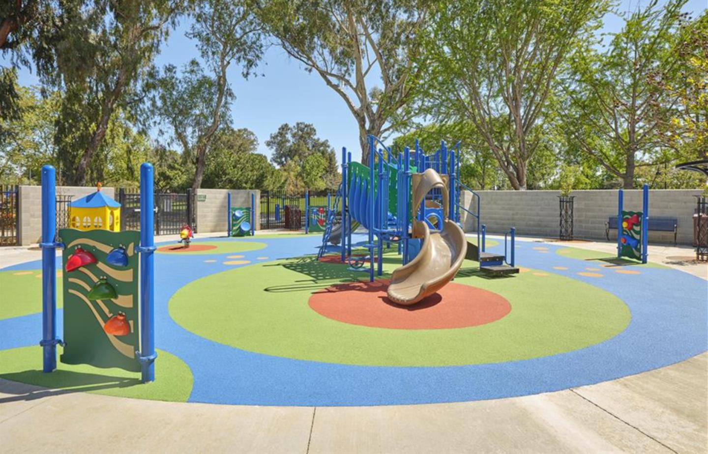 Detail Gallery Image 31 of 32 For 255 S Rengstorff Ave #43,  Mountain View,  CA 94040 - 2 Beds | 1 Baths