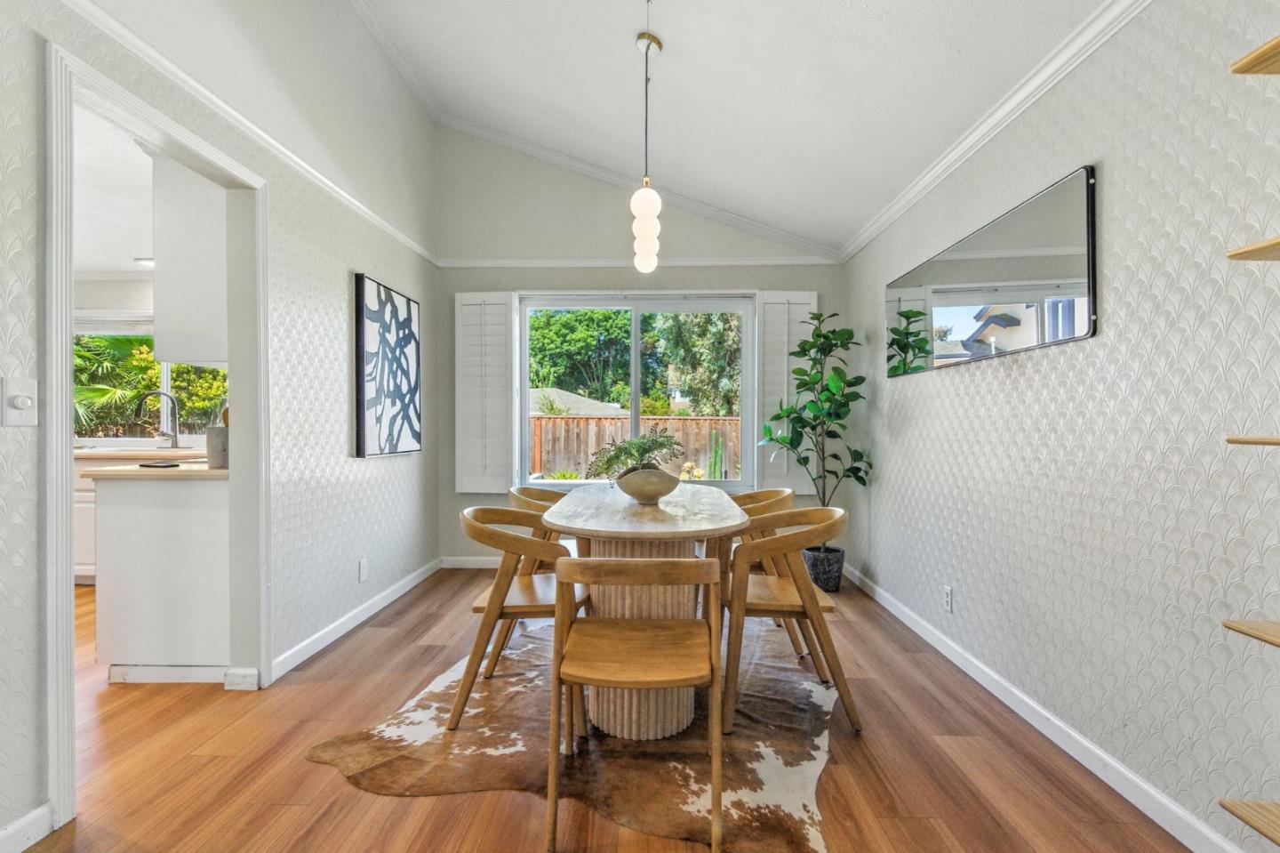 Detail Gallery Image 12 of 56 For 5077 Gazania Dr, San Jose,  CA 95111 - 4 Beds | 2/1 Baths