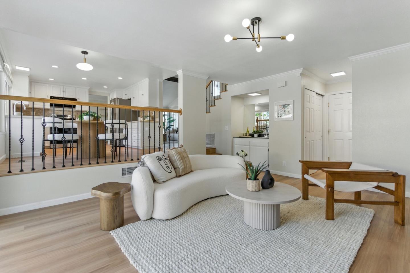 Detail Gallery Image 18 of 56 For 5077 Gazania Dr, San Jose,  CA 95111 - 4 Beds | 2/1 Baths