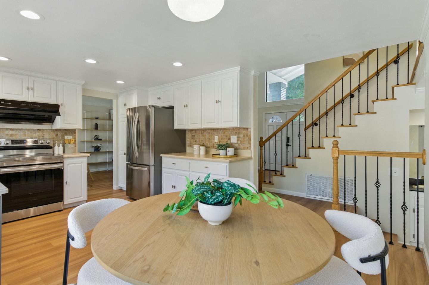 Detail Gallery Image 25 of 56 For 5077 Gazania Dr, San Jose,  CA 95111 - 4 Beds | 2/1 Baths