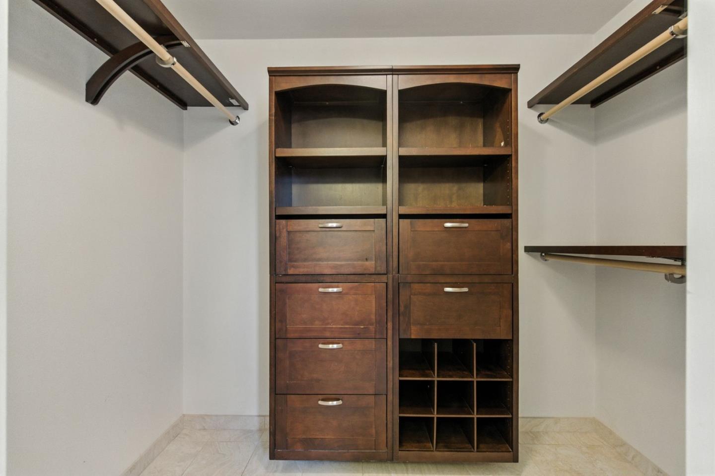 Detail Gallery Image 34 of 56 For 5077 Gazania Dr, San Jose,  CA 95111 - 4 Beds | 2/1 Baths