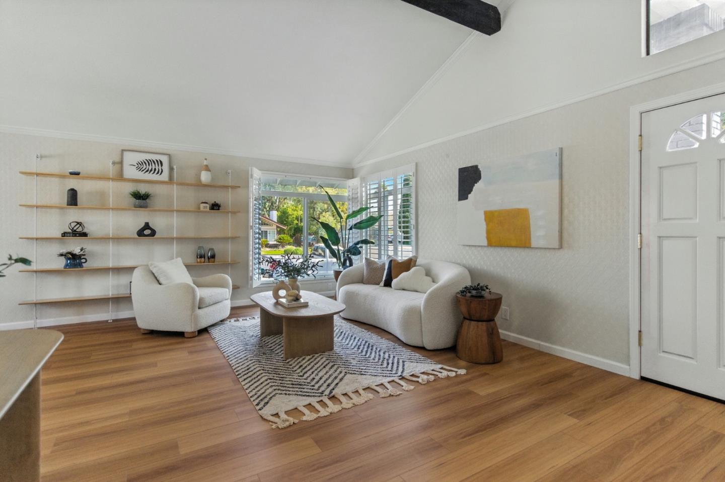 Detail Gallery Image 5 of 56 For 5077 Gazania Dr, San Jose,  CA 95111 - 4 Beds | 2/1 Baths