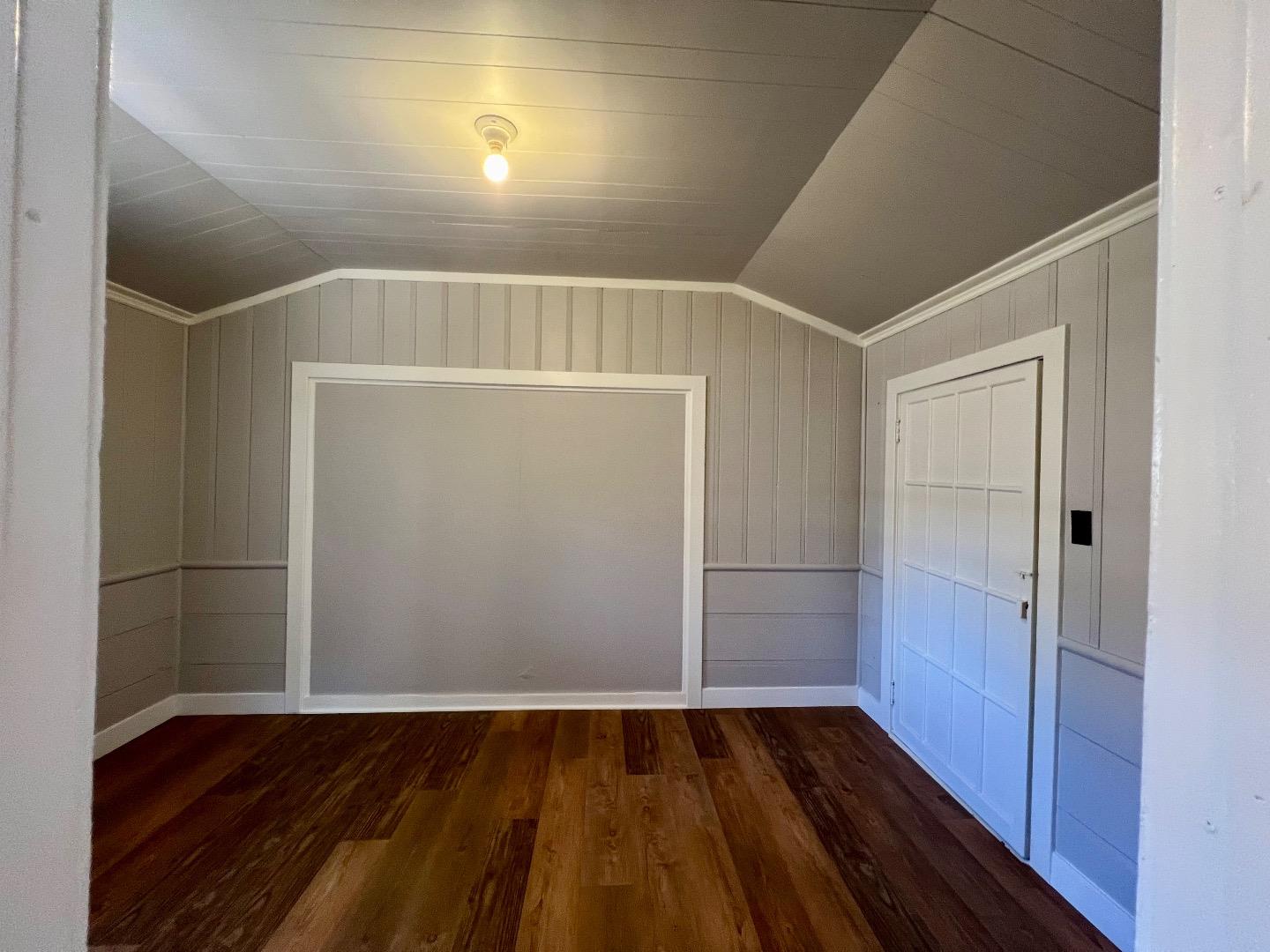 Detail Gallery Image 3 of 16 For 362 S Willard Ave #B,  San Jose,  CA 95126 - 1 Beds | 1 Baths