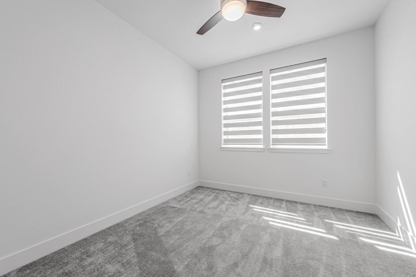 Detail Gallery Image 26 of 51 For 923 Loyola Ln, Morgan Hill,  CA 95037 - 4 Beds | 3/1 Baths