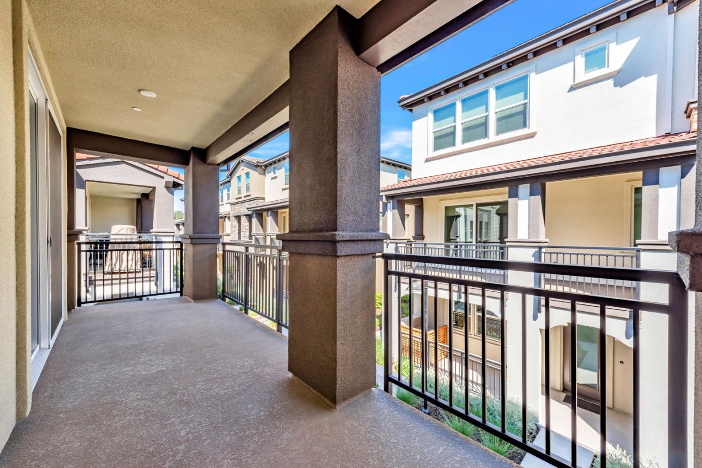 Detail Gallery Image 43 of 51 For 923 Loyola Ln, Morgan Hill,  CA 95037 - 4 Beds | 3/1 Baths
