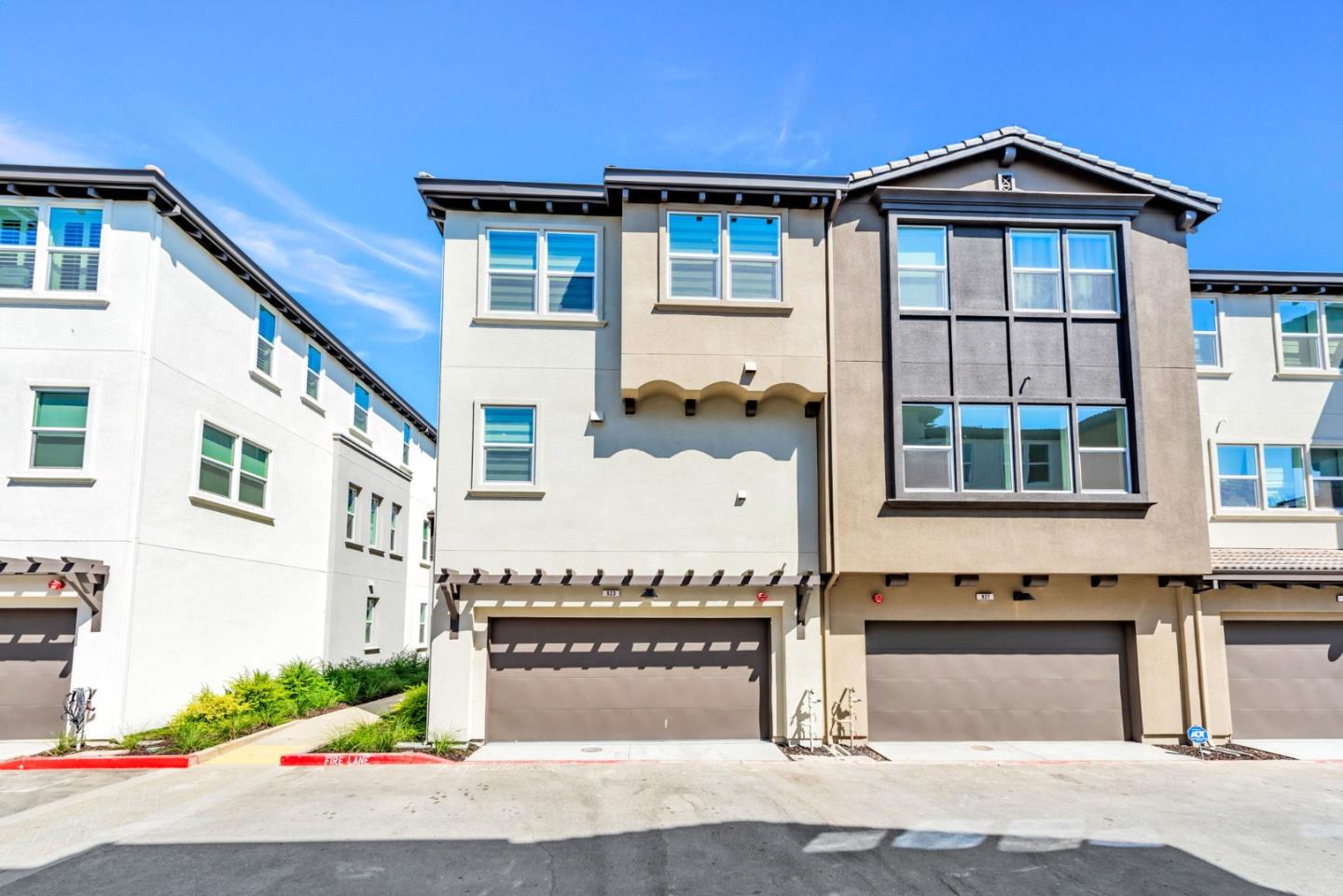 Detail Gallery Image 45 of 51 For 923 Loyola Ln, Morgan Hill,  CA 95037 - 4 Beds | 3/1 Baths