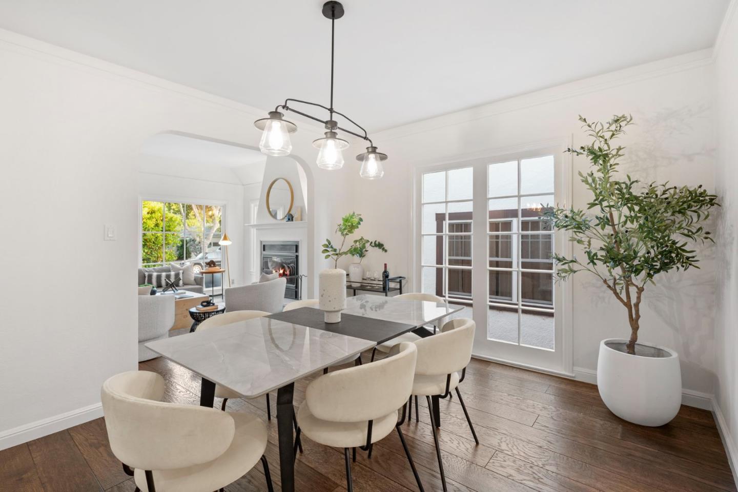 Detail Gallery Image 16 of 66 For 220 26th Ave, San Mateo,  CA 94403 - 2 Beds | 2 Baths