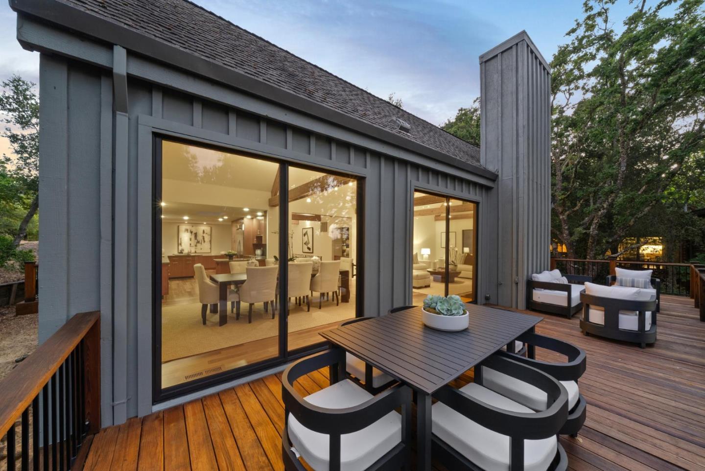 Detail Gallery Image 37 of 43 For 2 Thistle St, Portola Valley,  CA 94028 - 3 Beds | 3/1 Baths