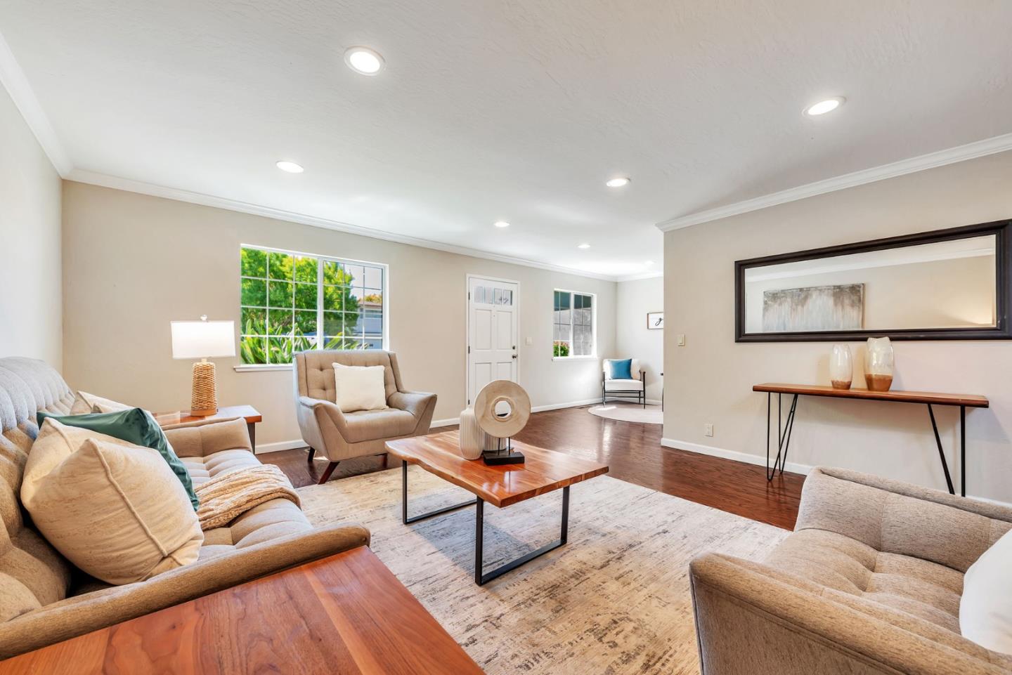 Detail Gallery Image 5 of 45 For 1225 Crowley Ave, Santa Clara,  CA 95051 - 4 Beds | 3 Baths