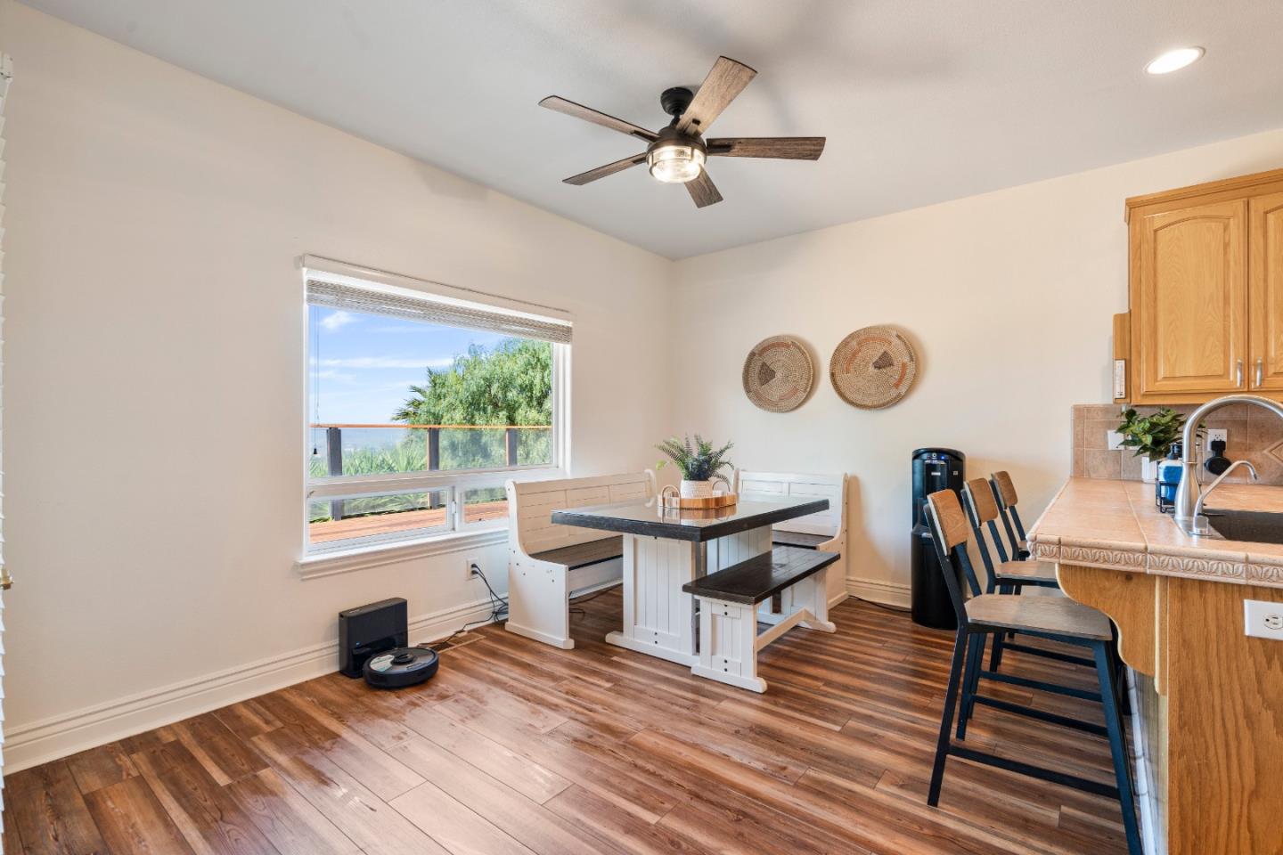 Detail Gallery Image 23 of 48 For 313 Taryn Ct, Hollister,  CA 95023 - 4 Beds | 3 Baths