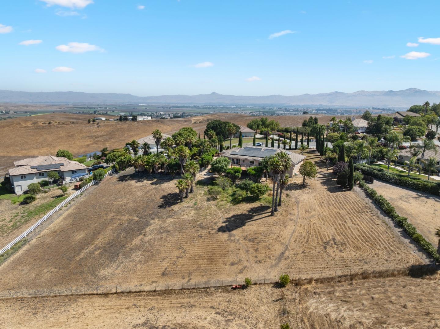 Detail Gallery Image 48 of 48 For 313 Taryn Ct, Hollister,  CA 95023 - 4 Beds | 3 Baths