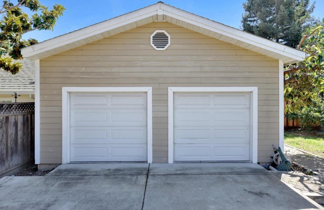Detail Gallery Image 3 of 9 For 512 Fisk Ave, San Jose,  CA 95125 - 2 Beds | 1 Baths