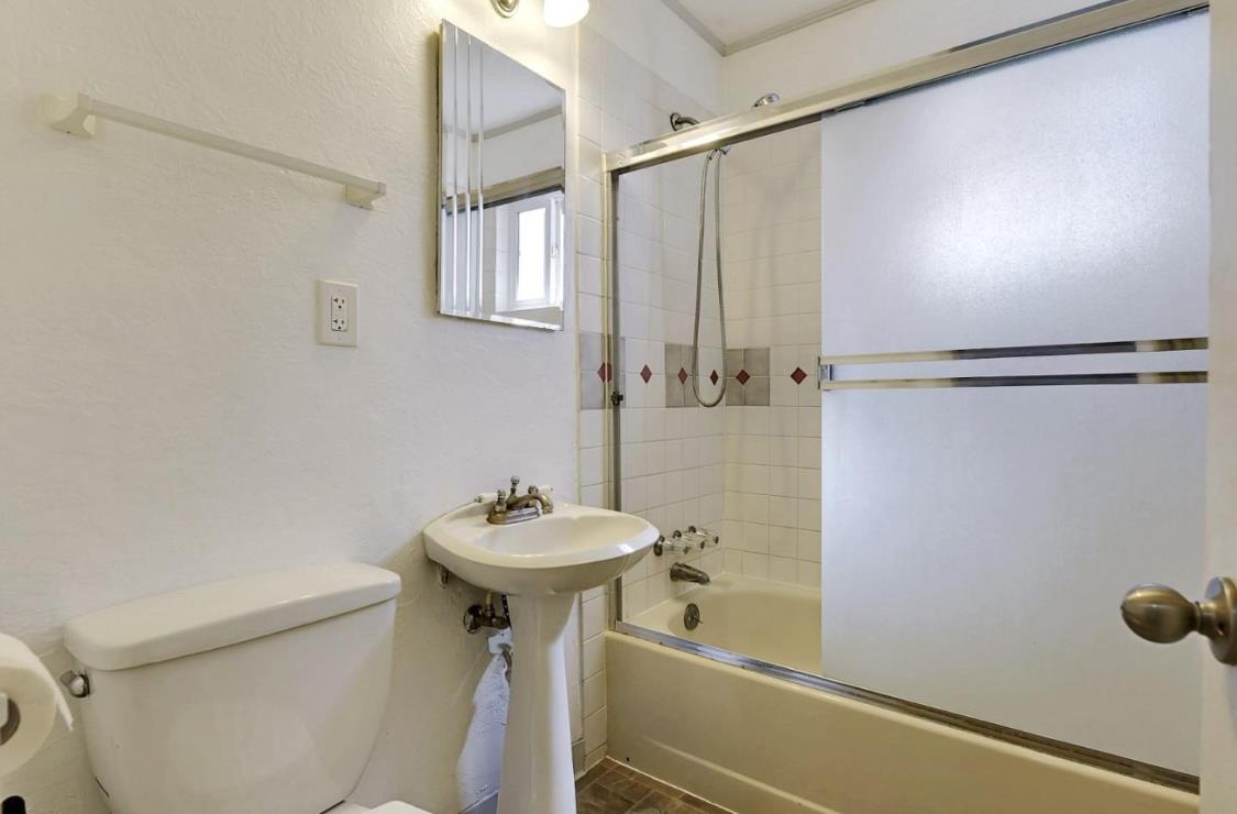 Detail Gallery Image 5 of 9 For 512 Fisk Ave, San Jose,  CA 95125 - 2 Beds | 1 Baths