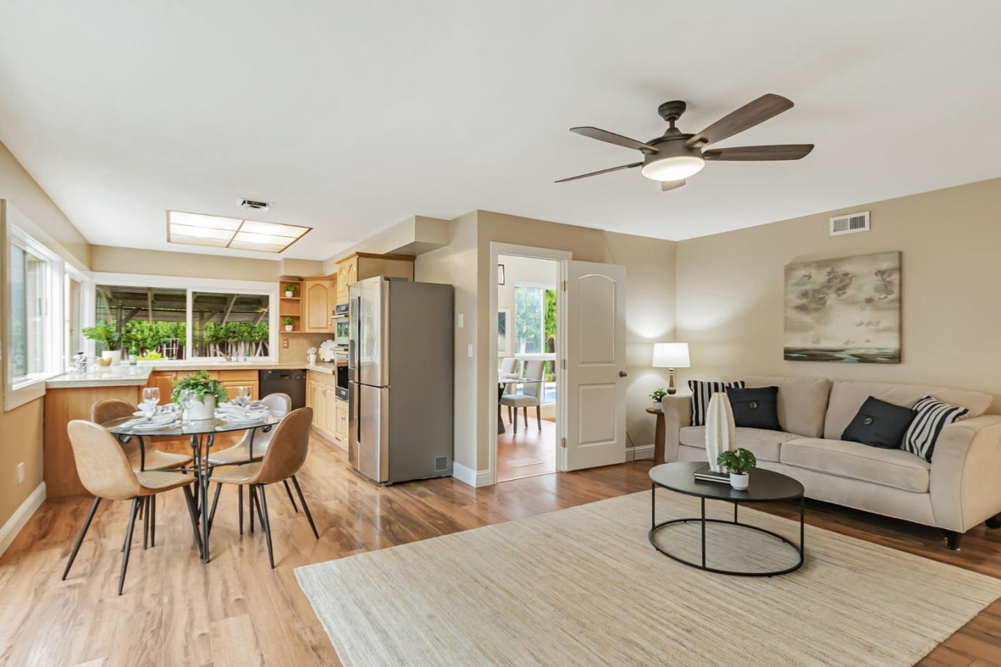 Detail Gallery Image 9 of 32 For 541 Curie Dr, San Jose,  CA 95123 - 4 Beds | 2 Baths