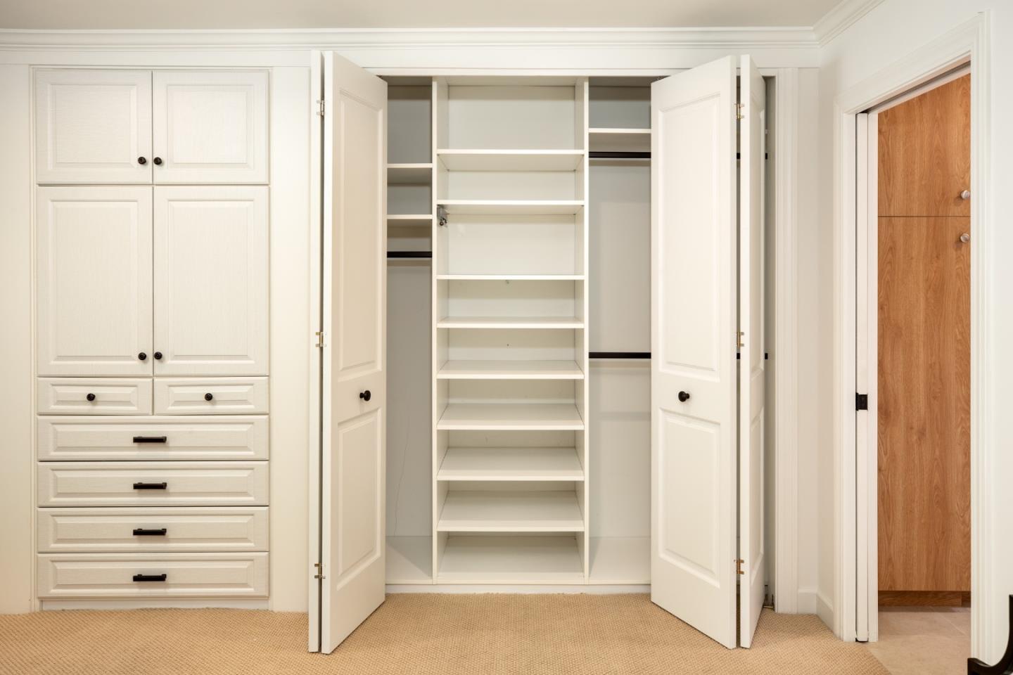 Detail Gallery Image 16 of 36 For 72 Bay Tree Ln, Los Altos,  CA 94022 - 2 Beds | 2 Baths