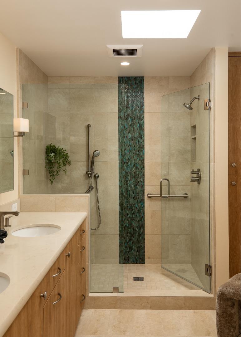 Detail Gallery Image 18 of 36 For 72 Bay Tree Ln, Los Altos,  CA 94022 - 2 Beds | 2 Baths