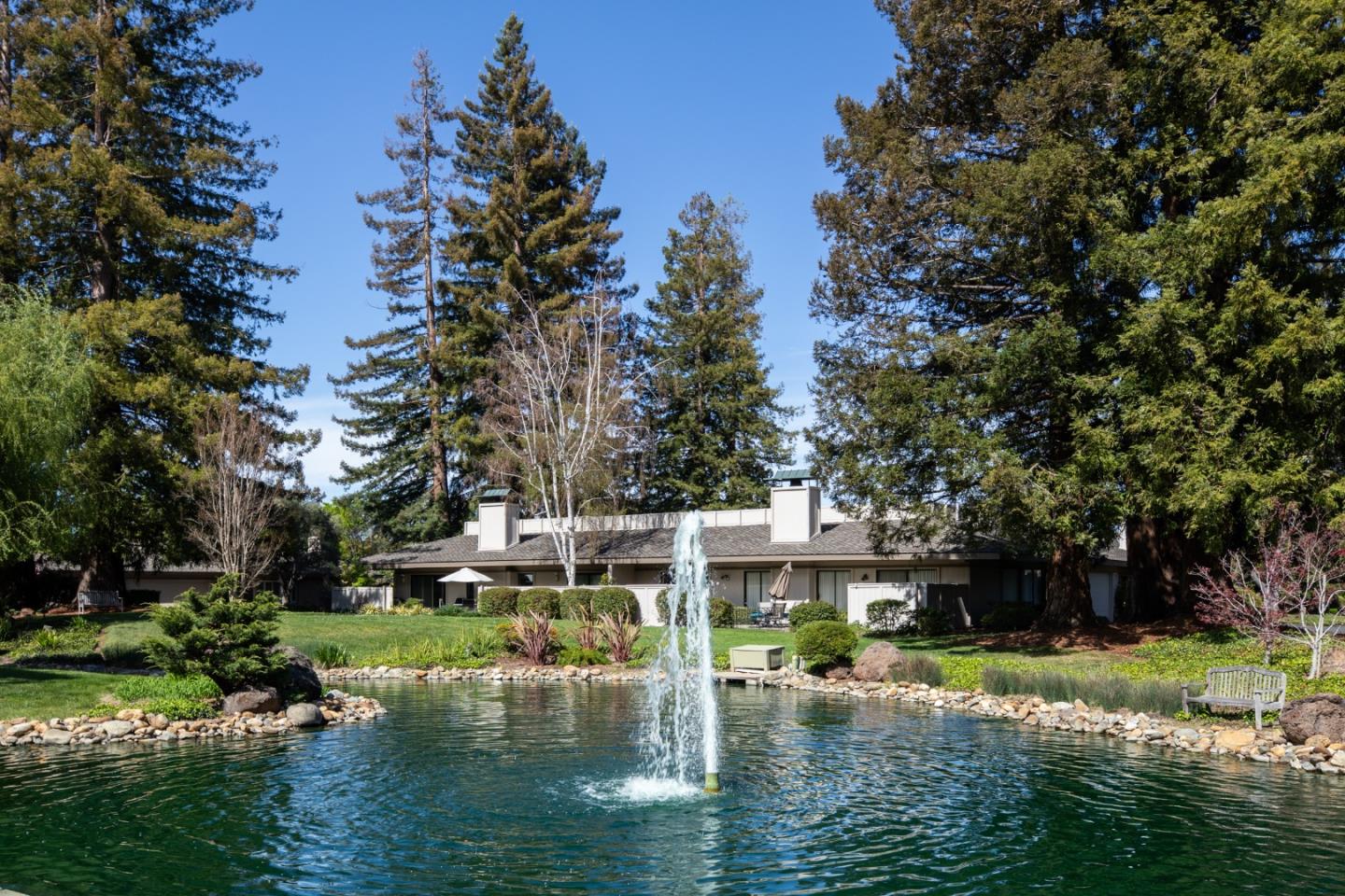 Detail Gallery Image 32 of 36 For 72 Bay Tree Ln, Los Altos,  CA 94022 - 2 Beds | 2 Baths
