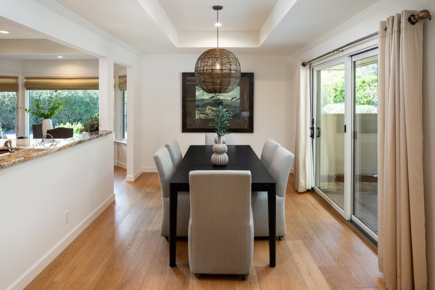 Detail Gallery Image 9 of 36 For 72 Bay Tree Ln, Los Altos,  CA 94022 - 2 Beds | 2 Baths