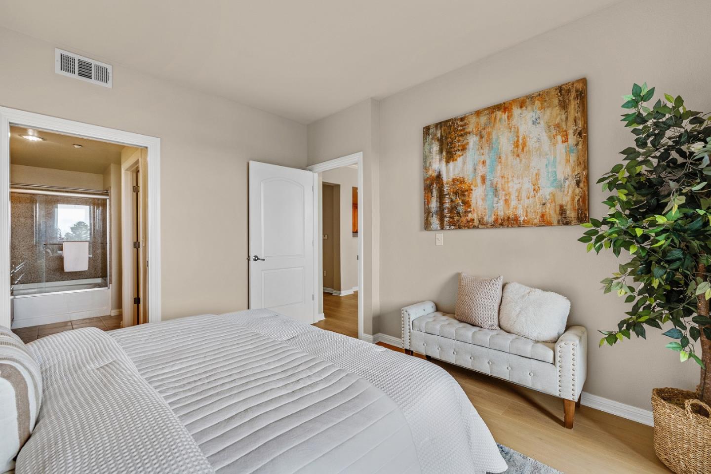 Detail Gallery Image 13 of 23 For 2220 Gellert Blvd #4104,  South San Francisco,  CA 94080 - 2 Beds | 2 Baths