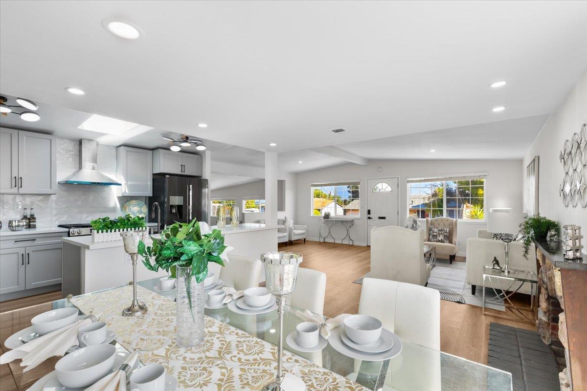 Detail Gallery Image 12 of 30 For 207 Wilshire Ave, Vallejo,  CA 94591 - 4 Beds | 3 Baths