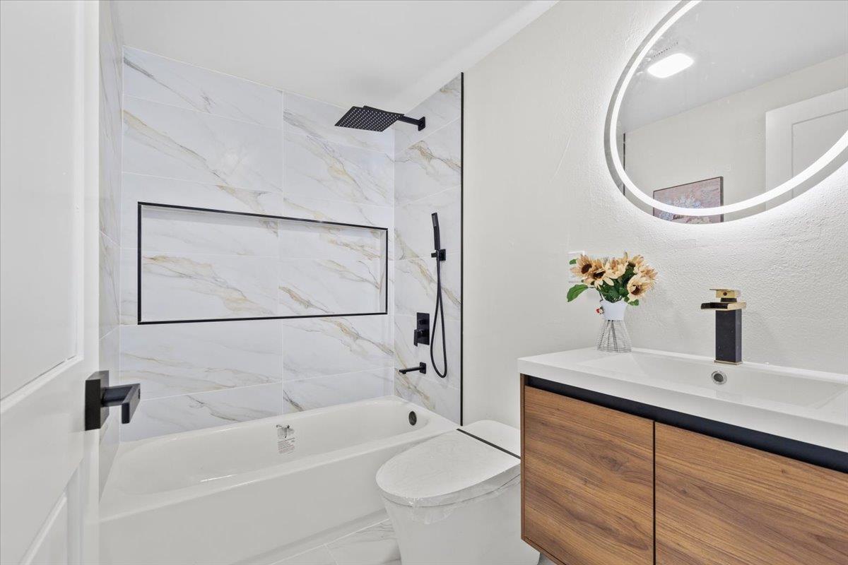 Detail Gallery Image 21 of 30 For 207 Wilshire Ave, Vallejo,  CA 94591 - 4 Beds | 3 Baths