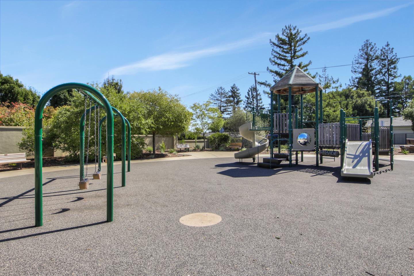 Detail Gallery Image 30 of 31 For 940 Black Mountain Rd, Hillsborough,  CA 94010 - 3 Beds | 2 Baths
