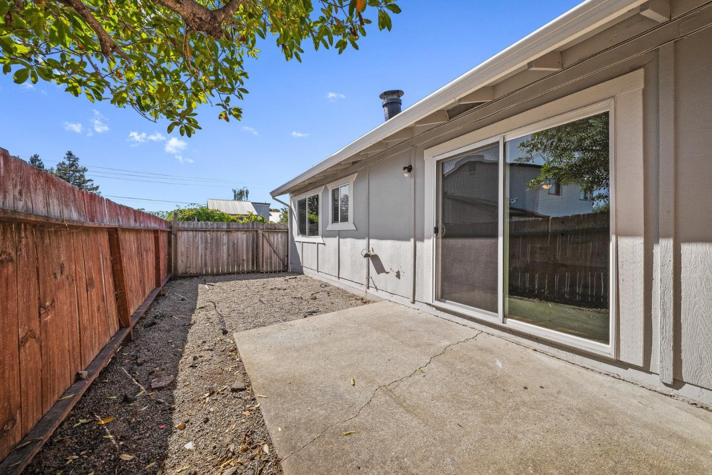 Detail Gallery Image 35 of 49 For 3268 Mission Dr, Santa Cruz,  CA 95065 - 8 Beds | 4 Baths