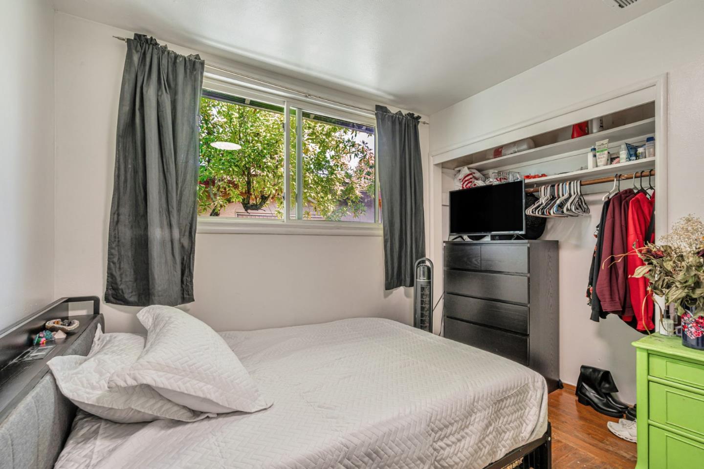 Detail Gallery Image 28 of 39 For 176 Garner Dr, Sunnyvale,  CA 94089 - 4 Beds | 3 Baths
