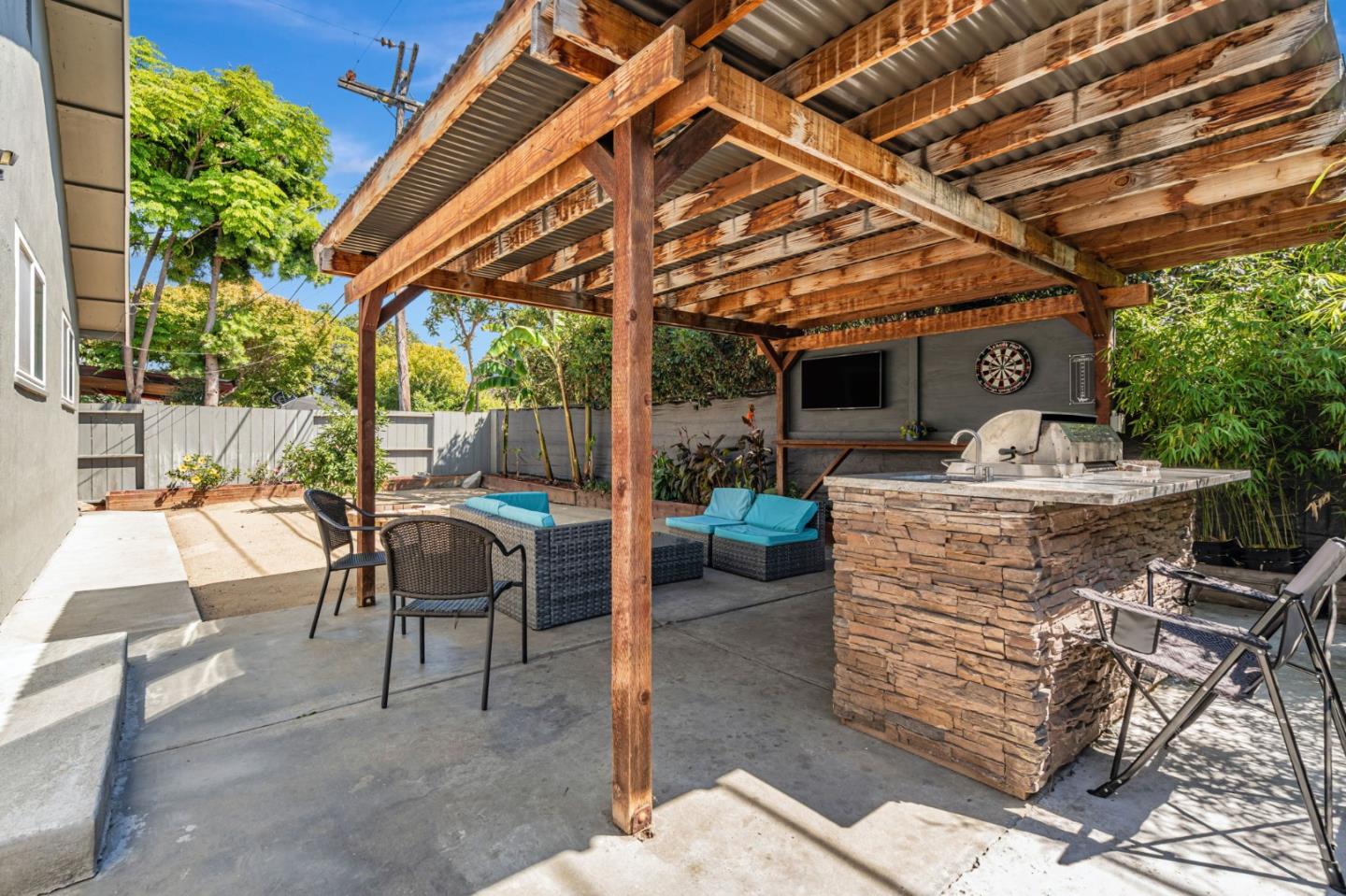 Detail Gallery Image 35 of 39 For 176 Garner Dr, Sunnyvale,  CA 94089 - 4 Beds | 3 Baths