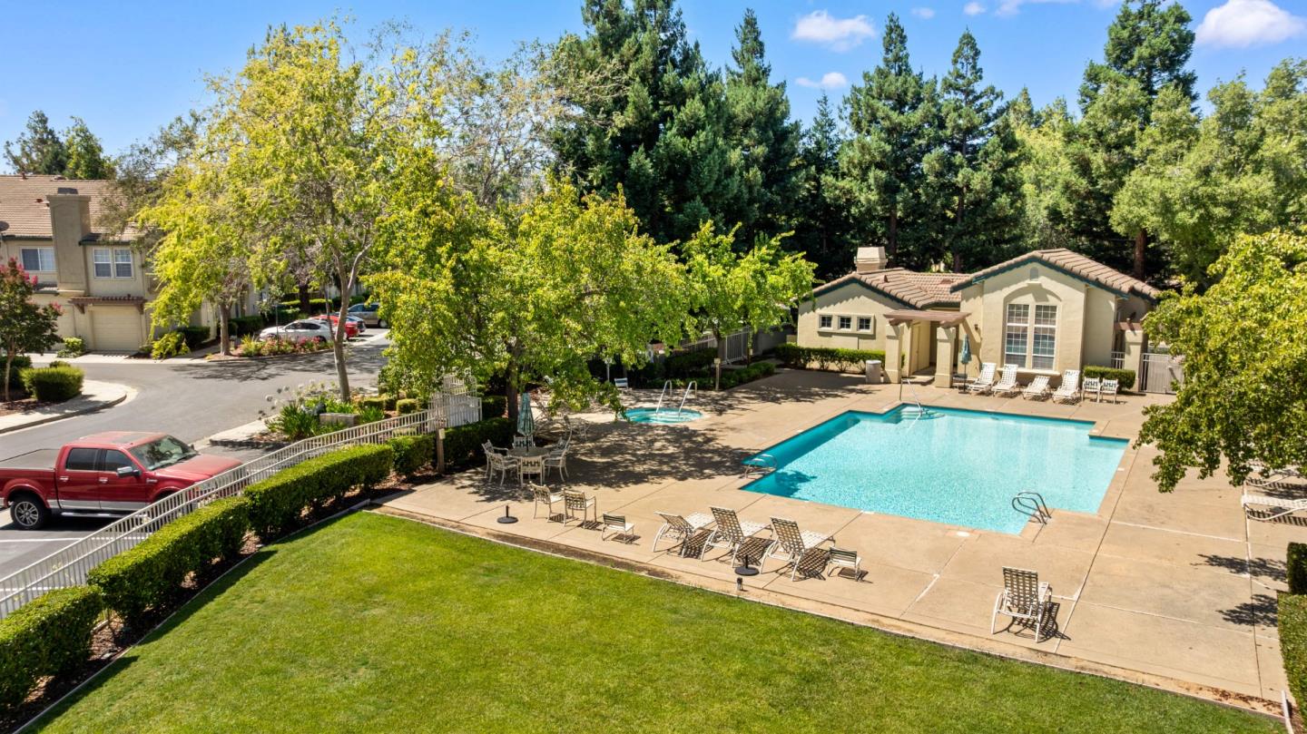 Detail Gallery Image 34 of 37 For 4091 Nice Ct, Pleasanton,  CA 94588 - 2 Beds | 2 Baths
