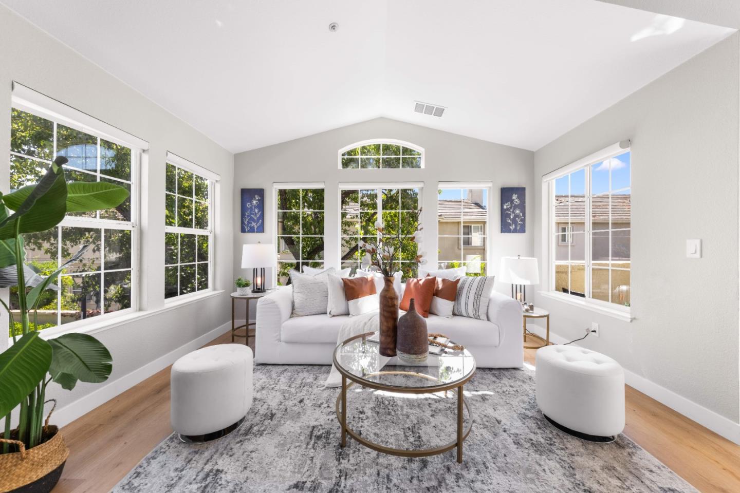 Detail Gallery Image 4 of 37 For 4091 Nice Ct, Pleasanton,  CA 94588 - 2 Beds | 2 Baths