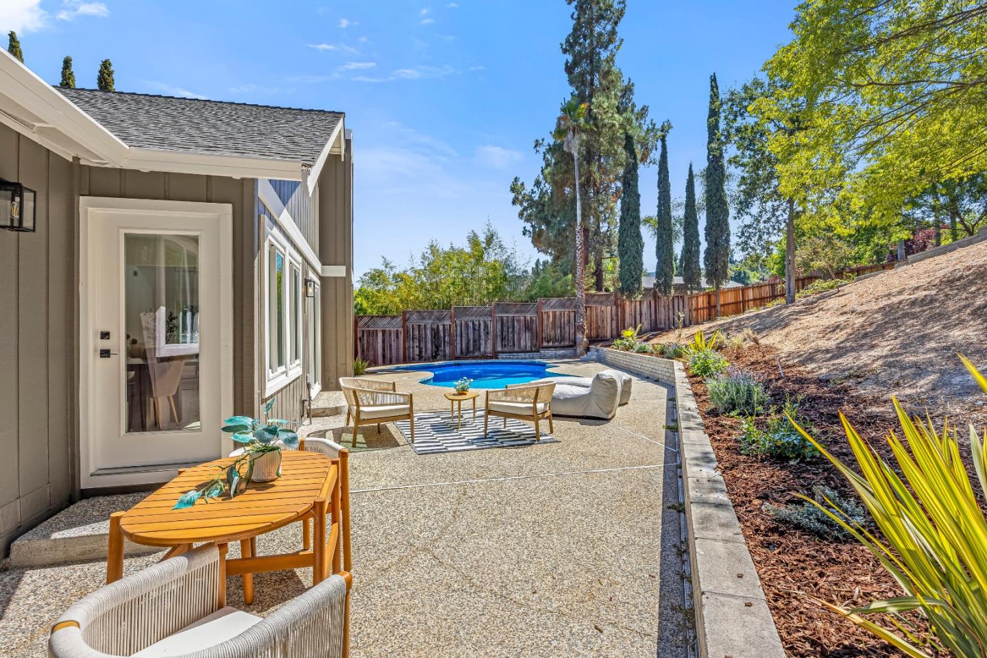 Detail Gallery Image 55 of 75 For 1403 Welburn Ave, Gilroy,  CA 95020 - 4 Beds | 3 Baths