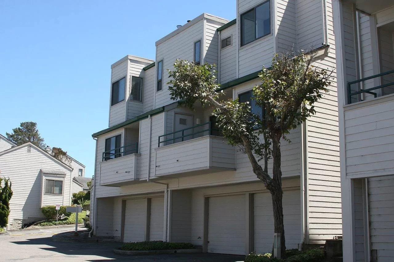 Detail Gallery Image 31 of 33 For 43 Appian Way #B,  South San Francisco,  CA 94080 - 2 Beds | 2/1 Baths