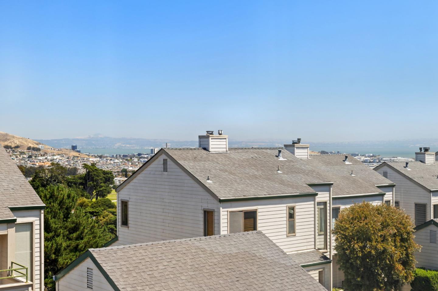 Detail Gallery Image 32 of 33 For 43 Appian Way #B,  South San Francisco,  CA 94080 - 2 Beds | 2/1 Baths