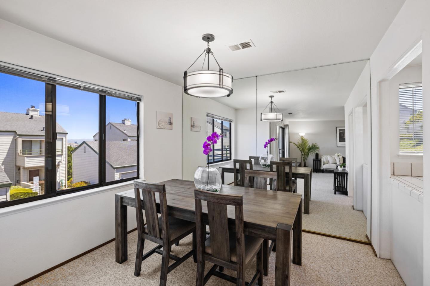 Detail Gallery Image 6 of 33 For 43 Appian Way #B,  South San Francisco,  CA 94080 - 2 Beds | 2/1 Baths