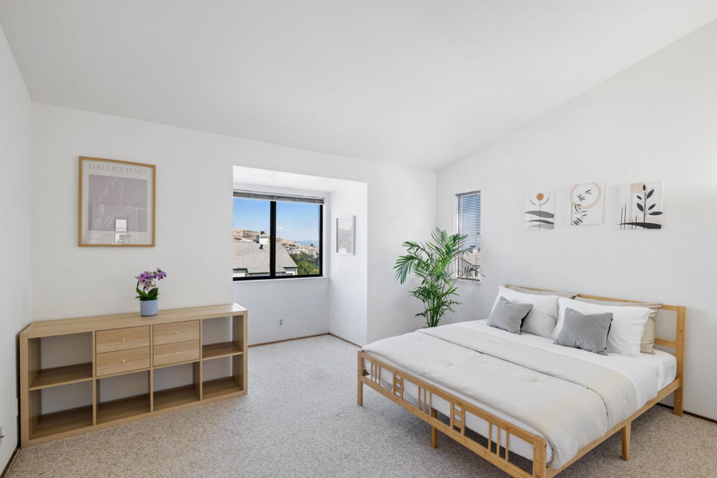 Detail Gallery Image 7 of 33 For 43 Appian Way #B,  South San Francisco,  CA 94080 - 2 Beds | 2/1 Baths