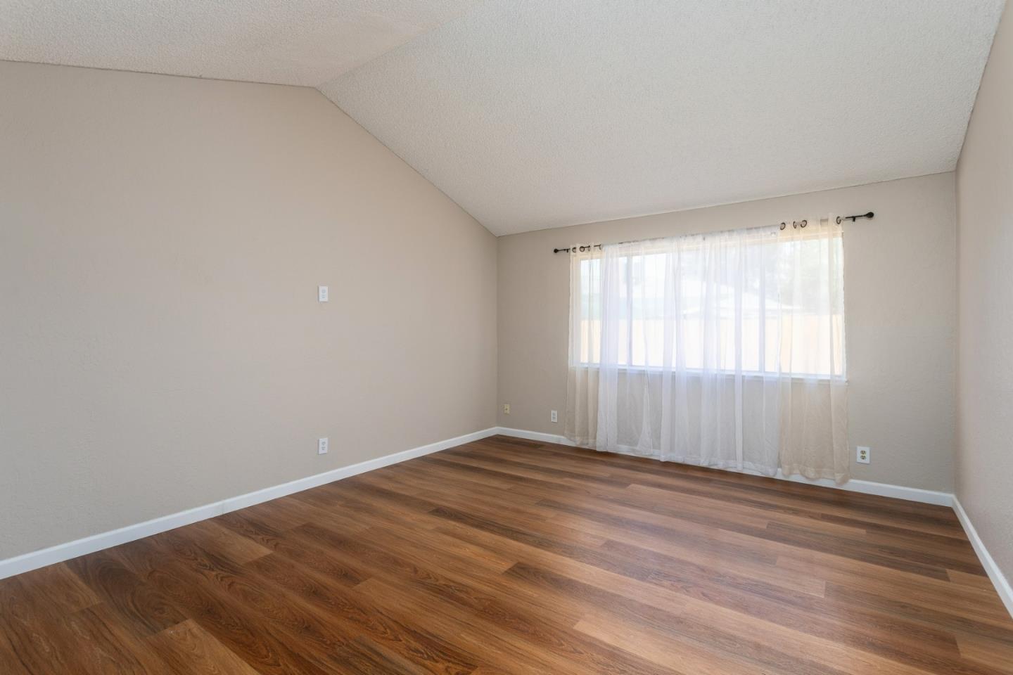 Detail Gallery Image 15 of 35 For 3143 Cindy Ave, Clovis,  CA 93612 - 3 Beds | 2 Baths