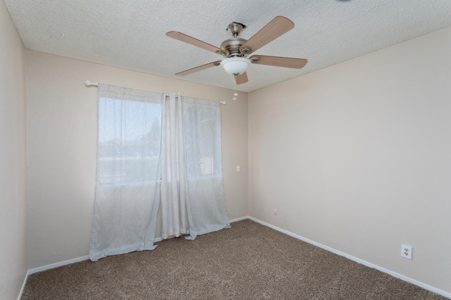 Detail Gallery Image 21 of 35 For 3143 Cindy Ave, Clovis,  CA 93612 - 3 Beds | 2 Baths