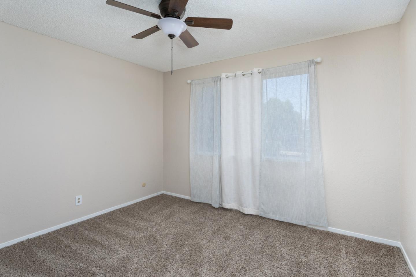 Detail Gallery Image 24 of 35 For 3143 Cindy Ave, Clovis,  CA 93612 - 3 Beds | 2 Baths