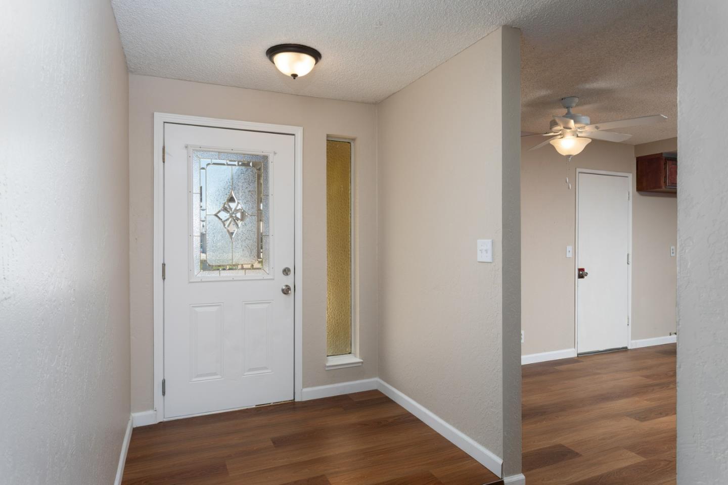 Detail Gallery Image 5 of 35 For 3143 Cindy Ave, Clovis,  CA 93612 - 3 Beds | 2 Baths