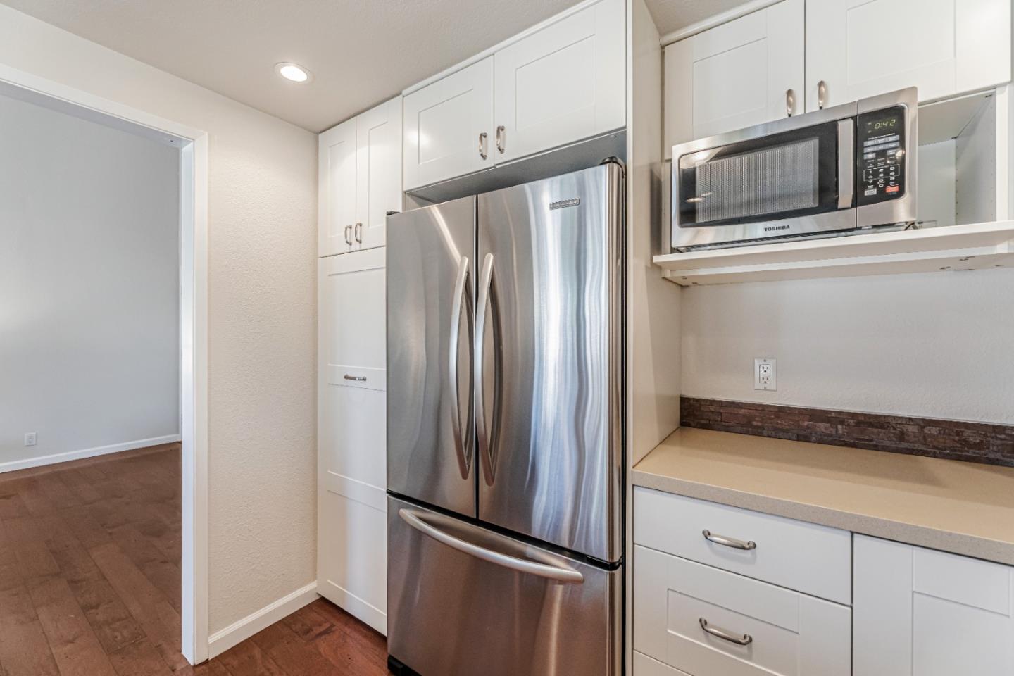 Detail Gallery Image 12 of 49 For 1415 Millich Ct, San Jose,  CA 95117 - 2 Beds | 2 Baths