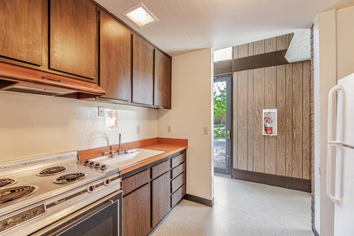 Detail Gallery Image 45 of 49 For 1415 Millich Ct, San Jose,  CA 95117 - 2 Beds | 2 Baths