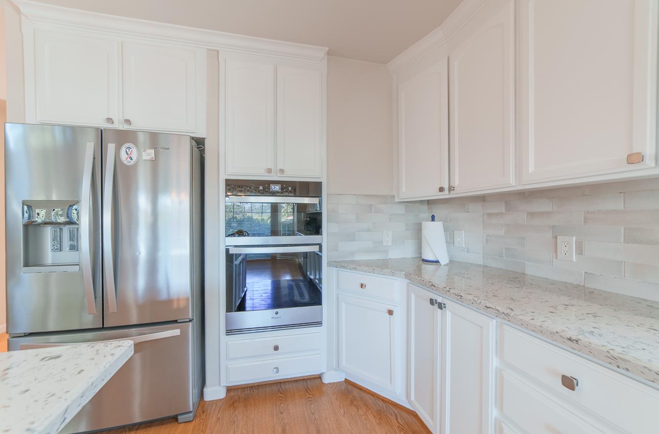 Detail Gallery Image 17 of 57 For 8631 Woodland Heights Ct, Salinas,  CA 93907 - 4 Beds | 3/1 Baths