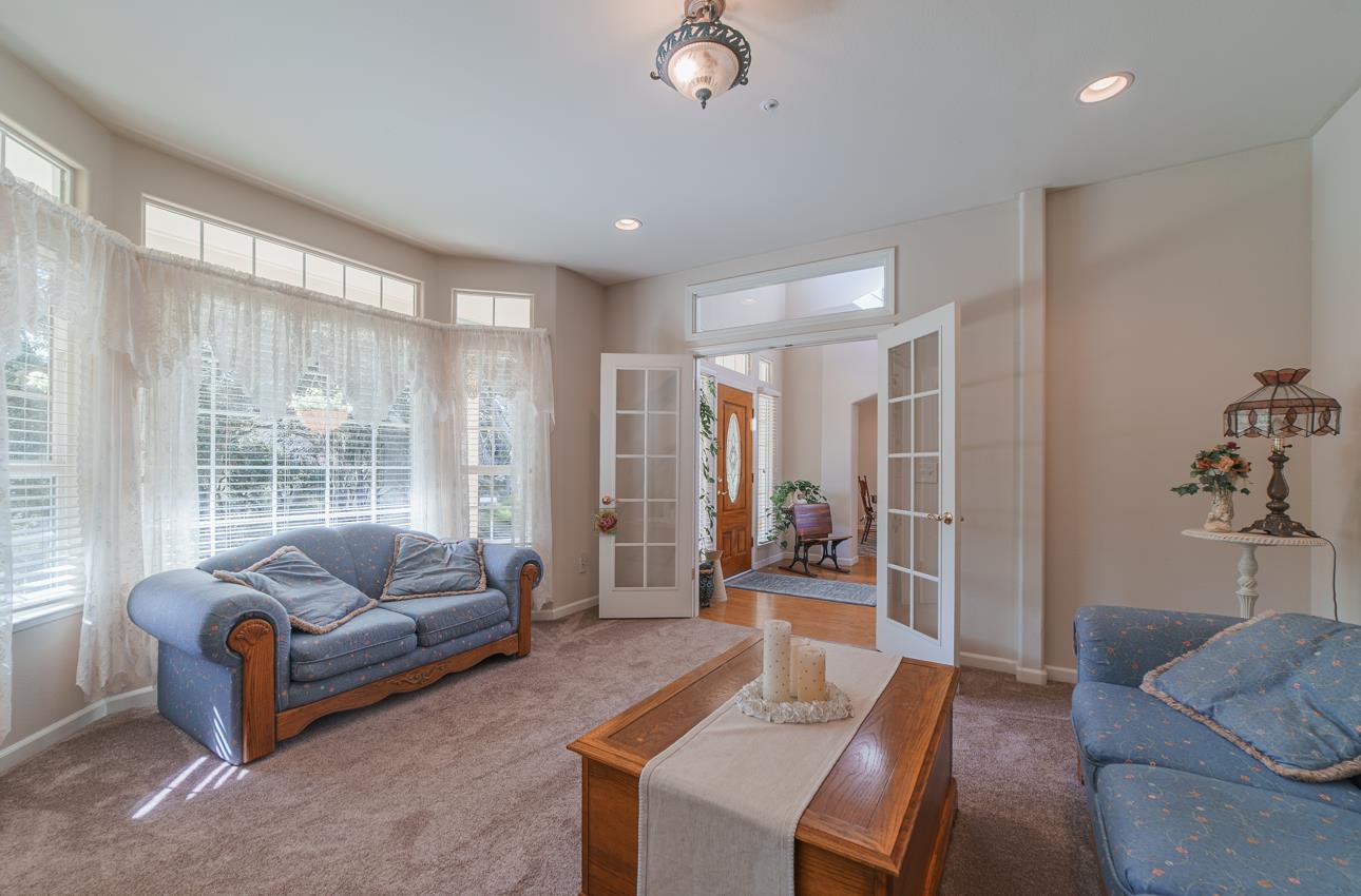 Detail Gallery Image 19 of 57 For 8631 Woodland Heights Ct, Salinas,  CA 93907 - 4 Beds | 3/1 Baths