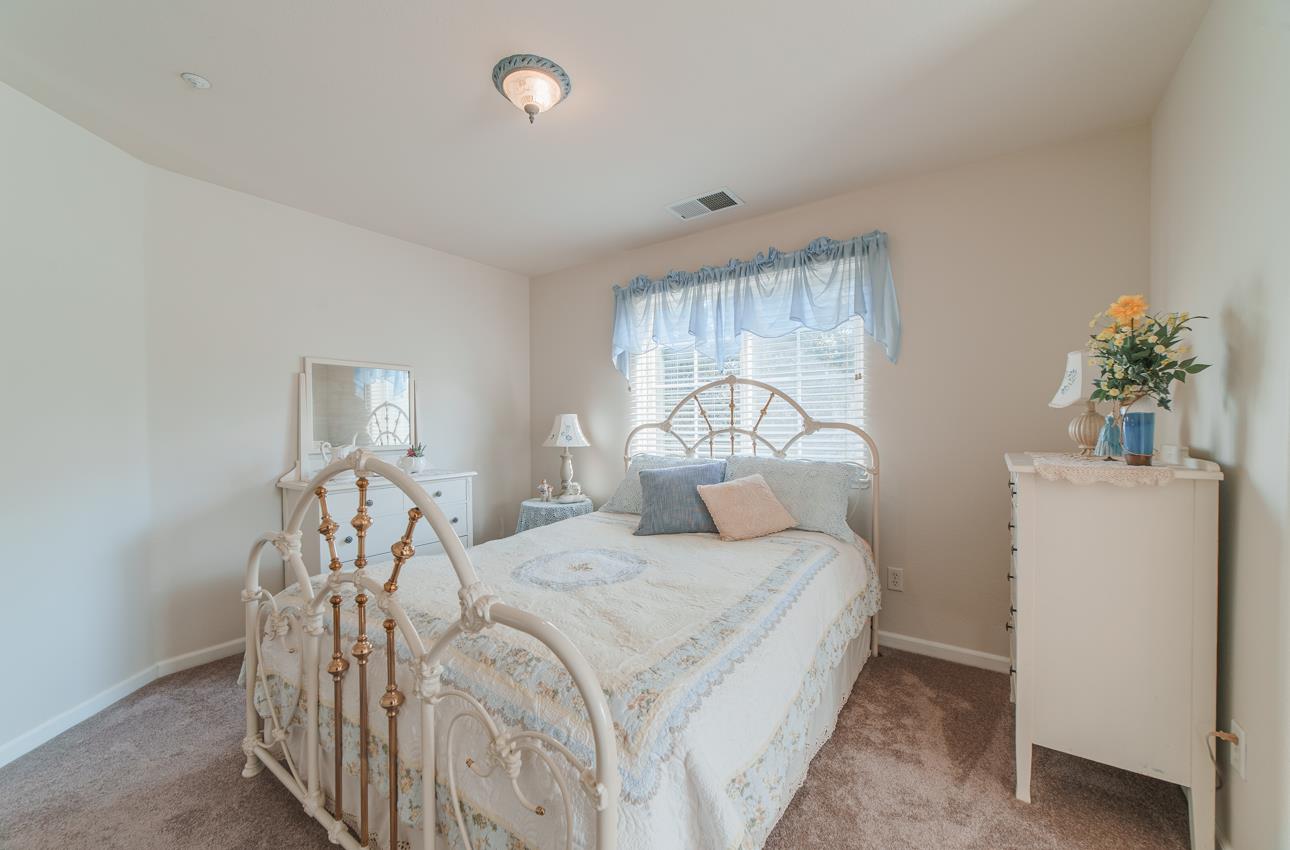 Detail Gallery Image 30 of 57 For 8631 Woodland Heights Ct, Salinas,  CA 93907 - 4 Beds | 3/1 Baths
