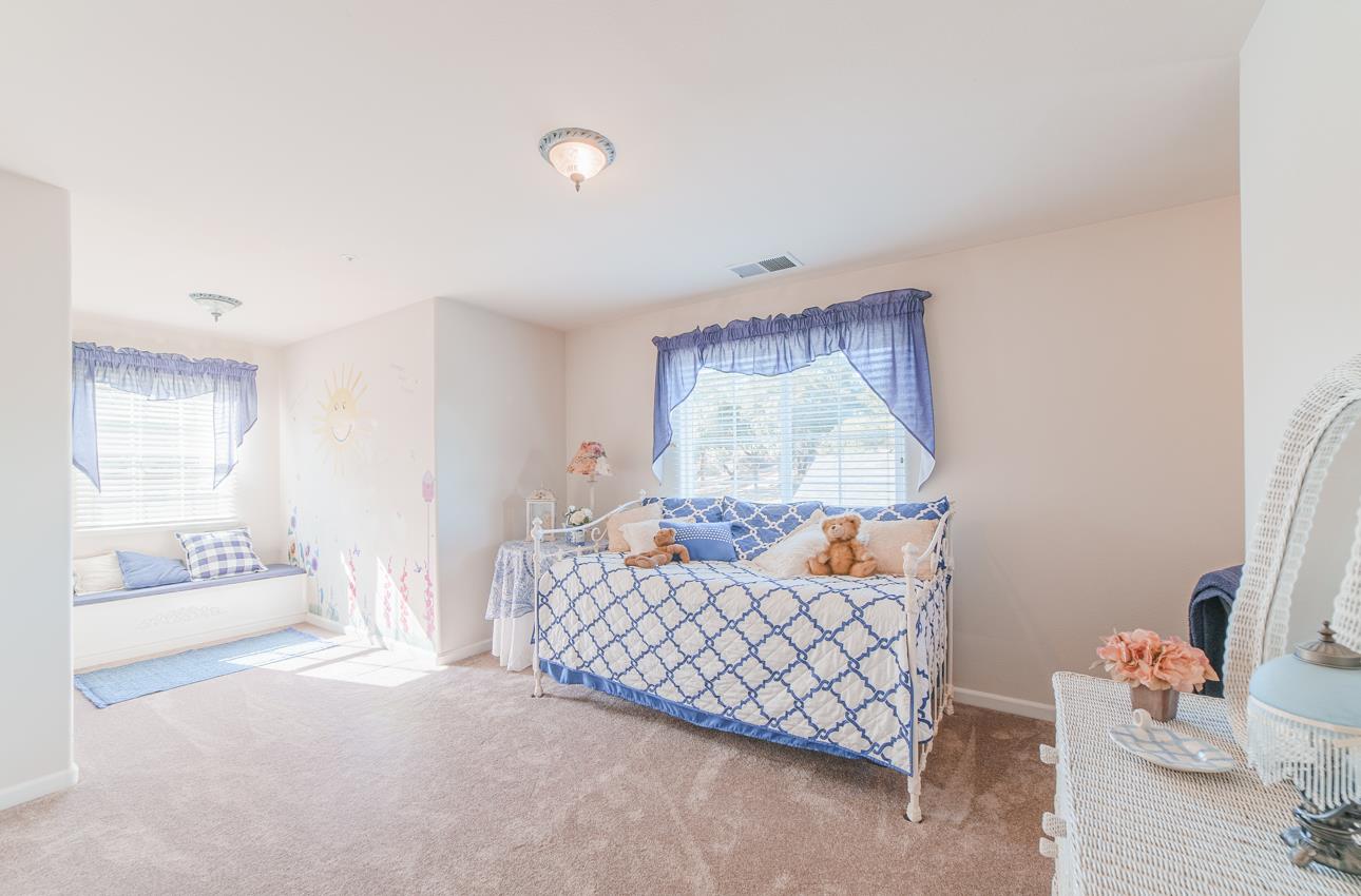 Detail Gallery Image 32 of 57 For 8631 Woodland Heights Ct, Salinas,  CA 93907 - 4 Beds | 3/1 Baths