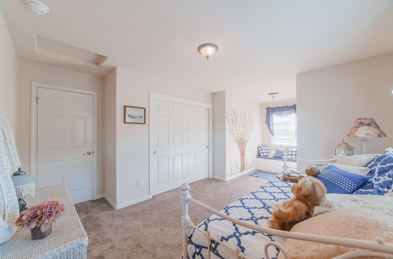 Detail Gallery Image 34 of 57 For 8631 Woodland Heights Ct, Salinas,  CA 93907 - 4 Beds | 3/1 Baths
