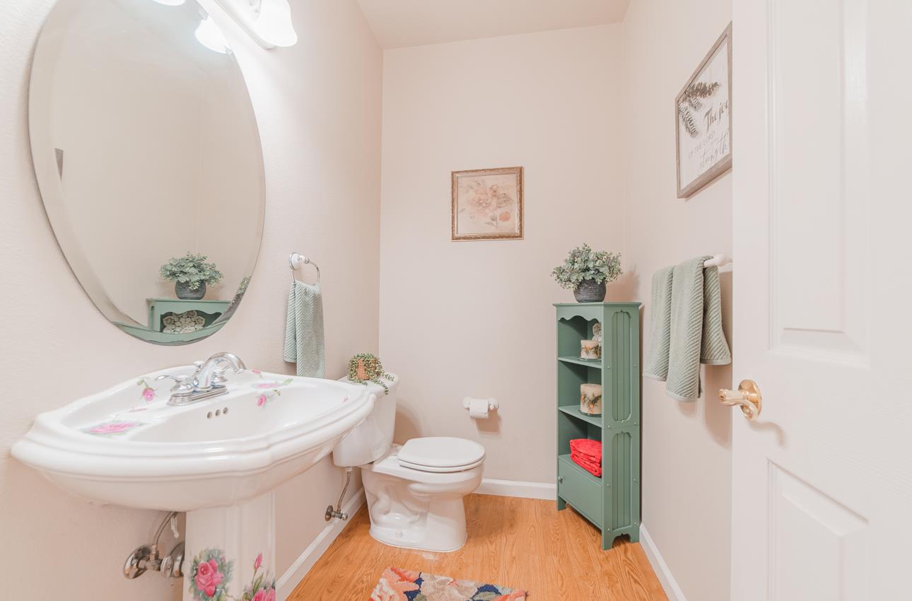 Detail Gallery Image 38 of 57 For 8631 Woodland Heights Ct, Salinas,  CA 93907 - 4 Beds | 3/1 Baths